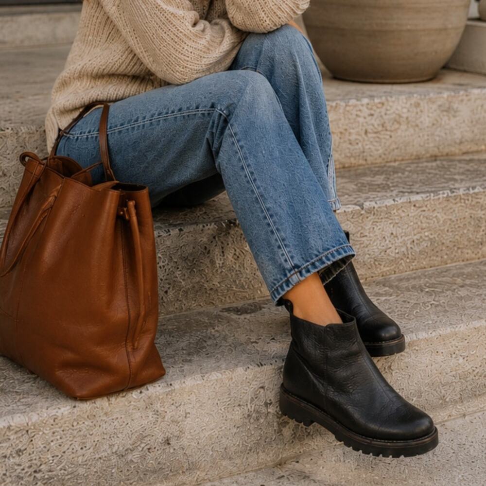 Nordstrom Miller 2 Water Resistant Black Leather Ankle Boots size 10